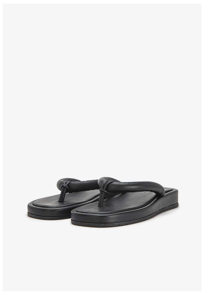 Inuovo Zehensteg Leder Schwarz