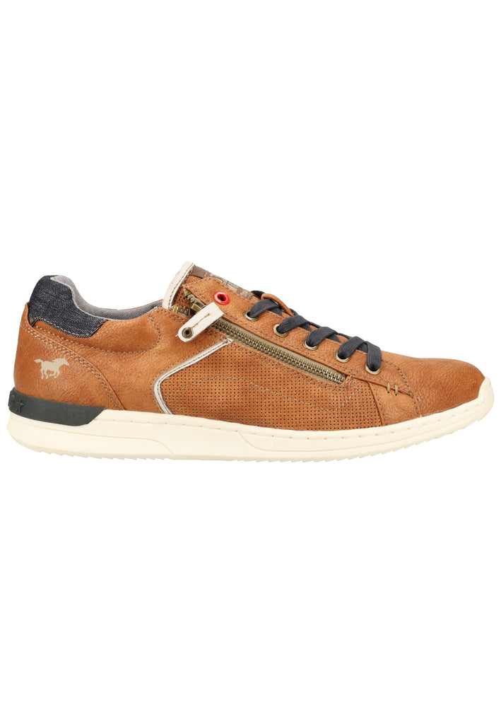 Mustang Halbschuhe Lederimitat/Textil Cognac