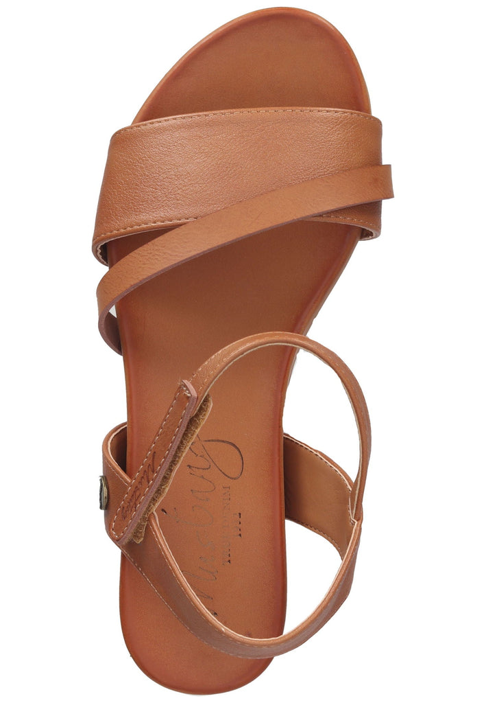 Mustang Sandalen Lederimitat Cognac