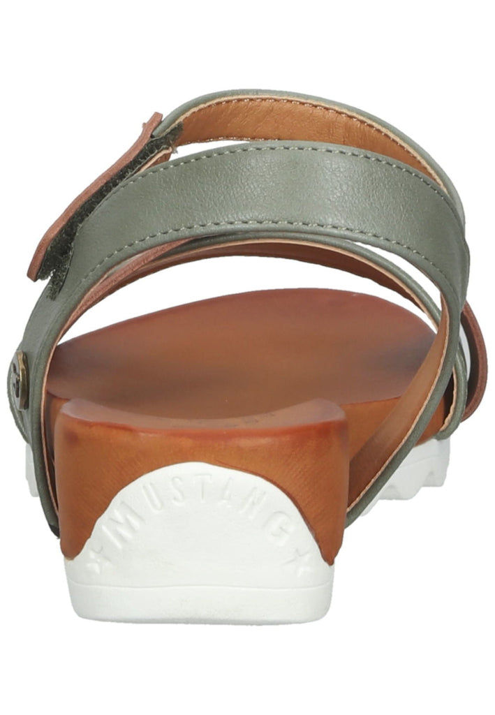 Mustang Sandalen Lederimitat Grün