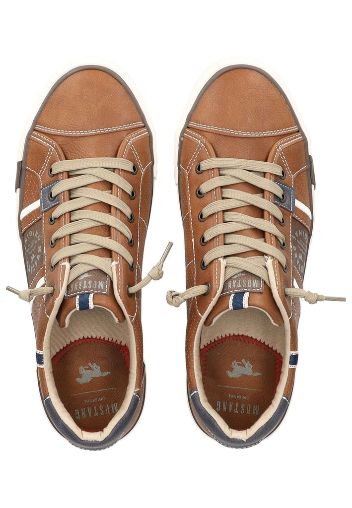 Mustang Sneaker Lederimitat Cognac