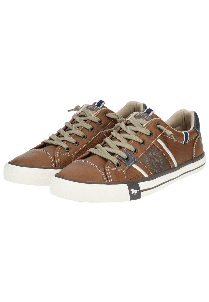 Mustang Sneaker Lederimitat Cognac