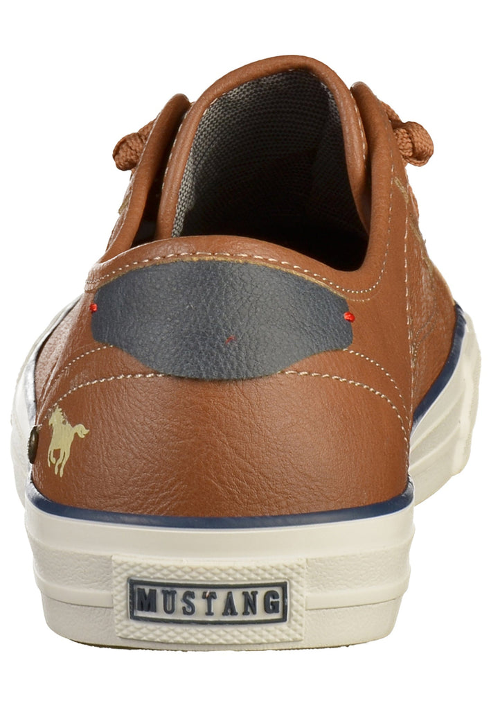 Mustang Sneaker Lederimitat Cognac