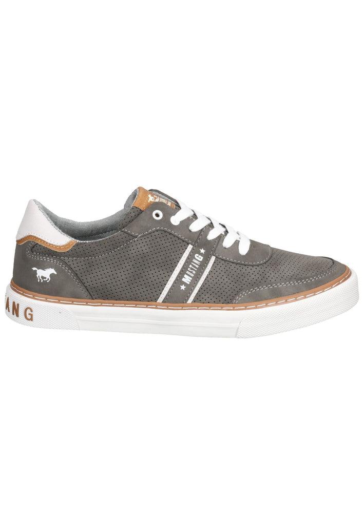 Mustang Sneaker Lederimitat Grau/Braun
