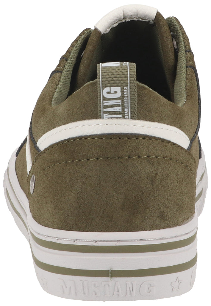 Mustang Sneaker Lederimitat Oliv