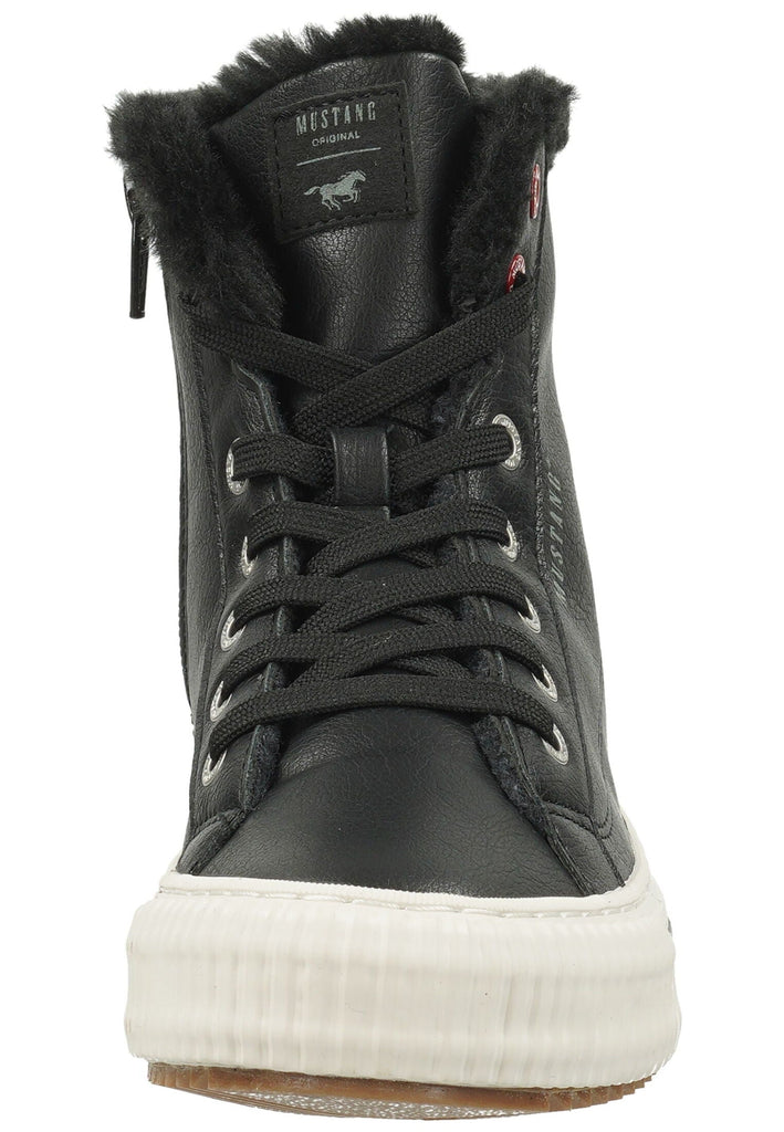Mustang Sneaker Lederimitat Schwarz Warmfutter