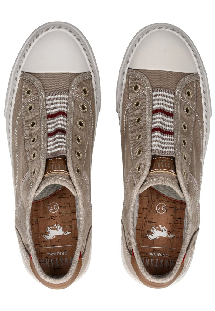 Mustang Sneaker Lederimitat/Textil Silber/grau