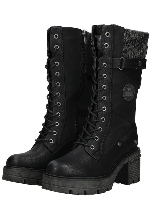 Mustang Stiefel Lederimitat/Textil Schwarz Warmfutter
