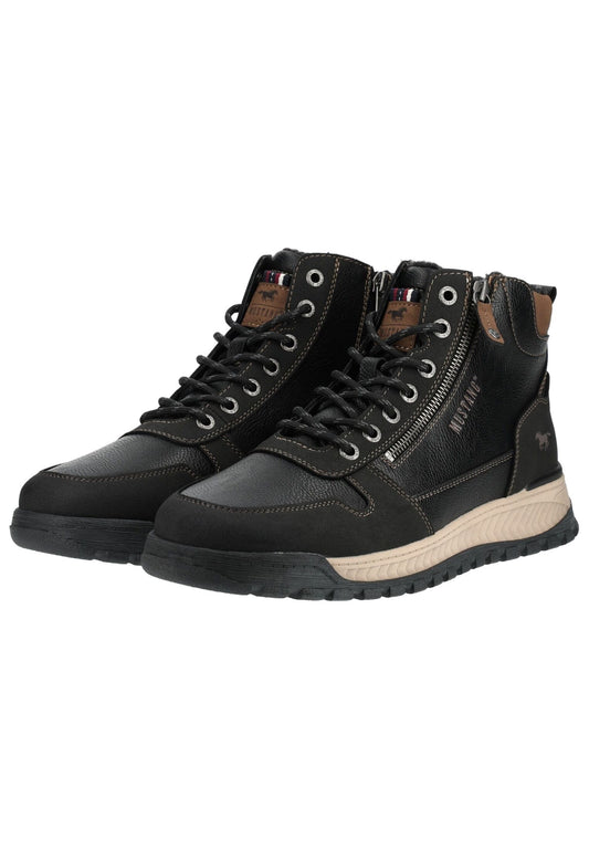 Mustang Stiefelette Lederimitat Schwarz Warmfutter