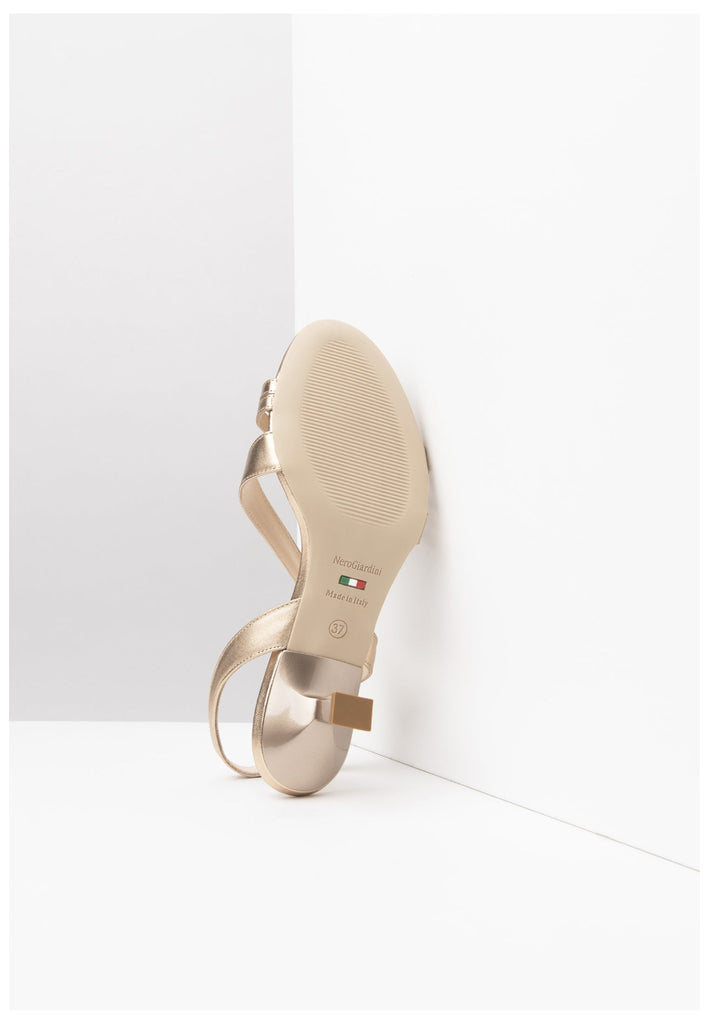 Nero Giardini Sandalen Leder Beige