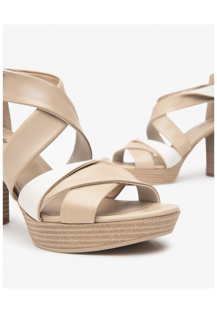 Nero Giardini Sandalen Leder Beige