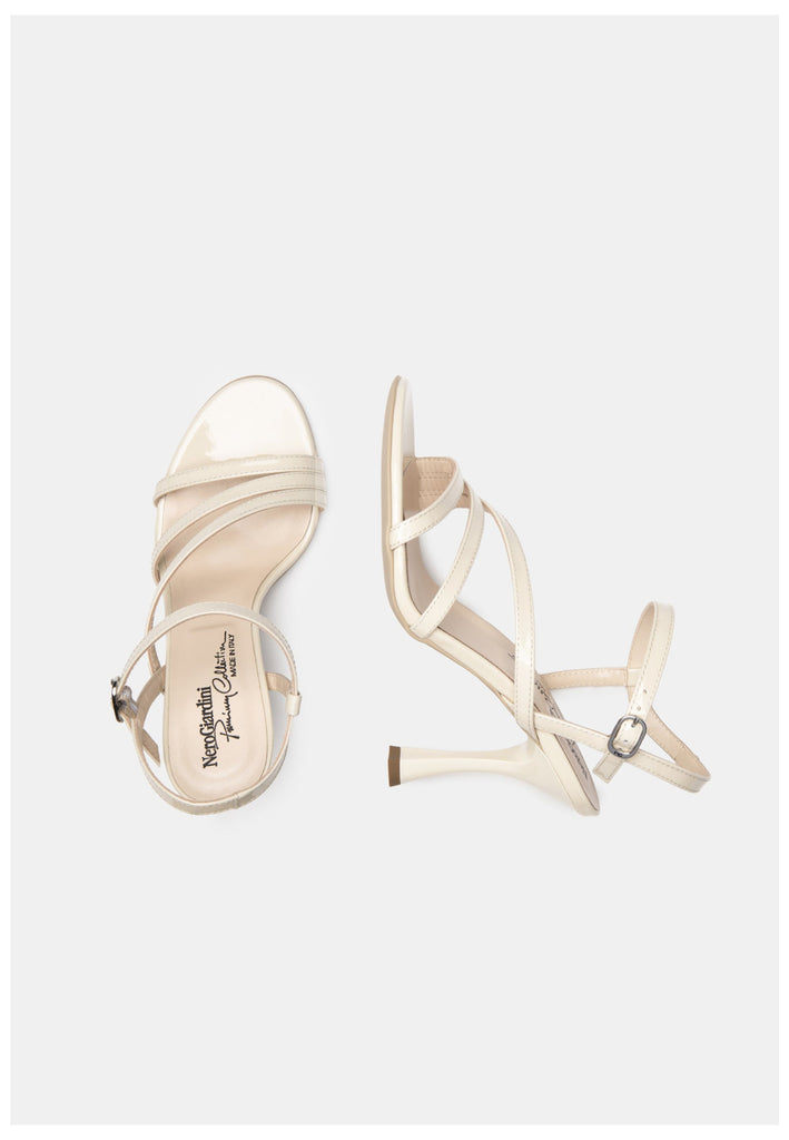 Nero Giardini Sandalen Leder Beige Lack
