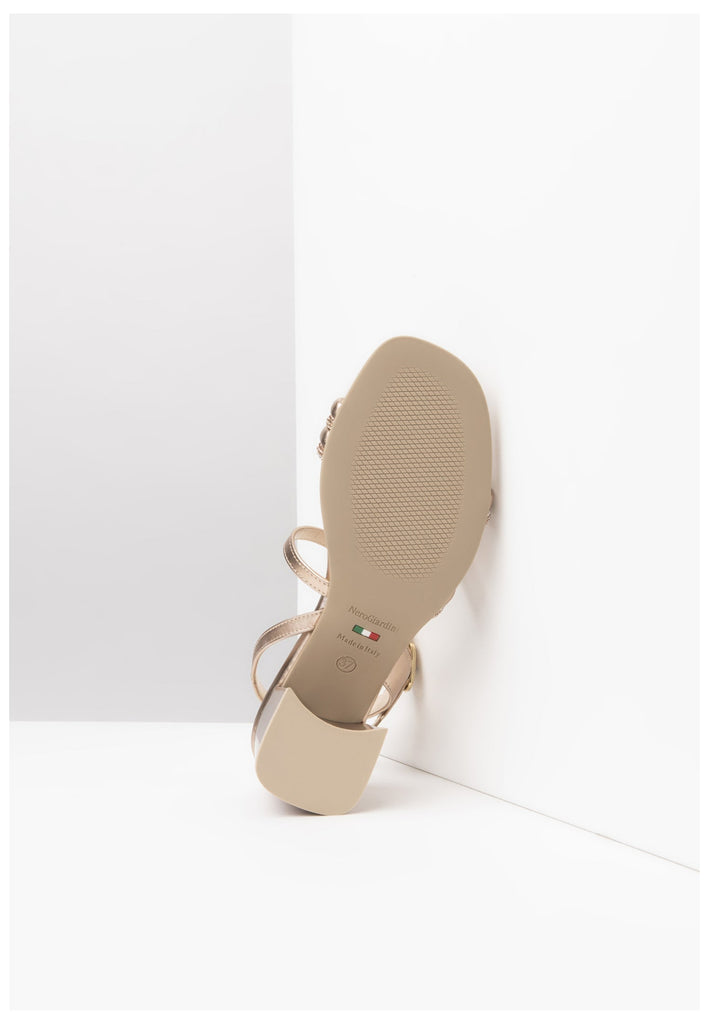 Nero Giardini Sandalen Leder Gold