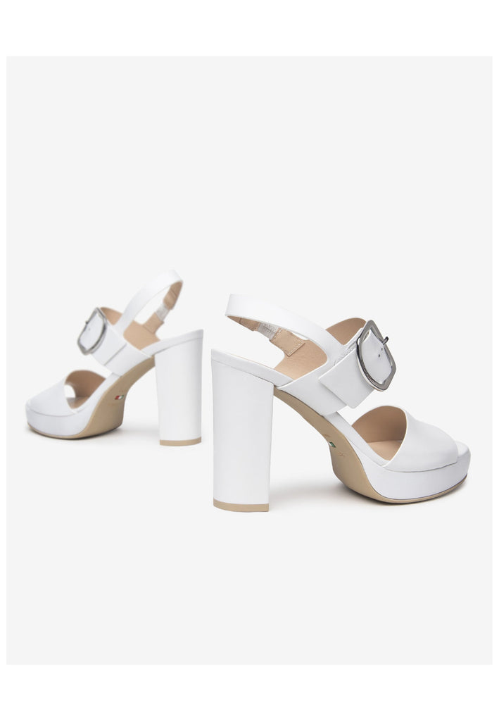 Nero Giardini Sandalen Leder Weiß