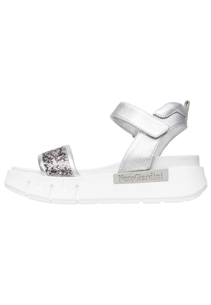 Nero Giardini Sandalen Lederimitat/Textil Silber