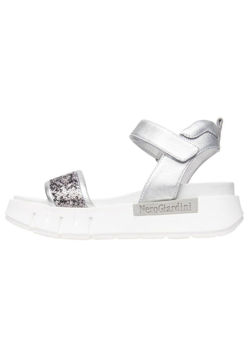 Nero Giardini Sandalen Lederimitat/Textil Silber