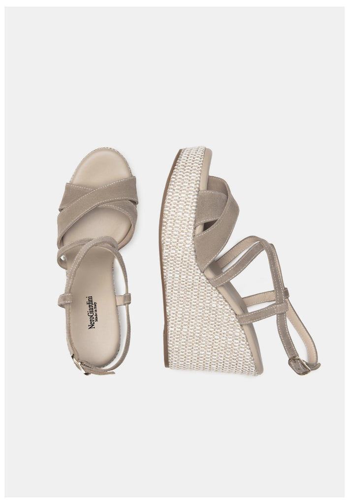 Nero Giardini Sandalen Veloursleder Braun