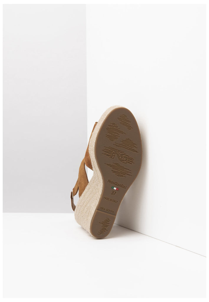 Nero Giardini Sandalen Veloursleder Tabacco