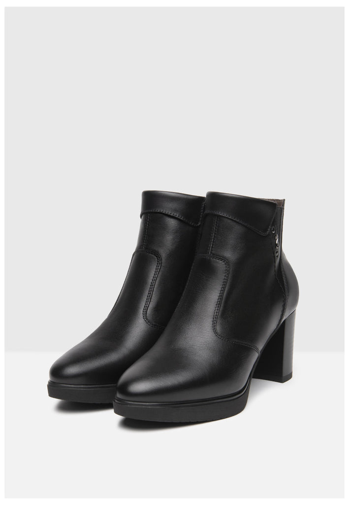 Nero Giardini Stiefelette Leder Schwarz