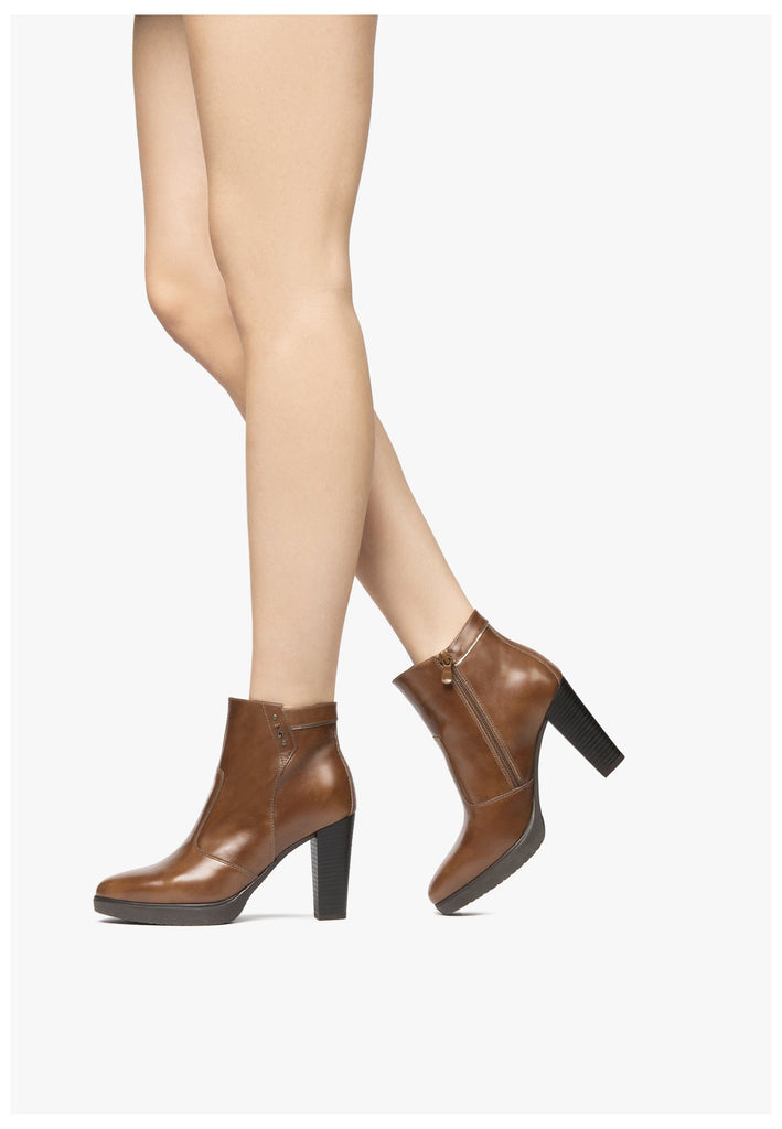 Nero Giardini Stiefelette Leder/Synthetik Braun